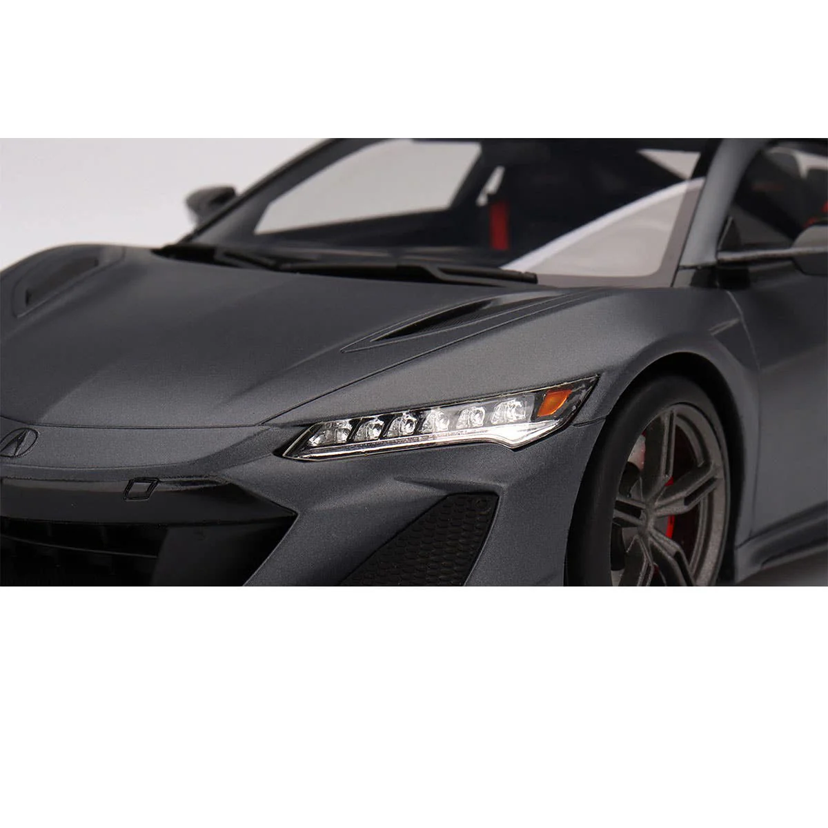 Acura NSX Type S 2022 Gotham Gray Matte - 1:18 Scale Resin Model Car - Image 4