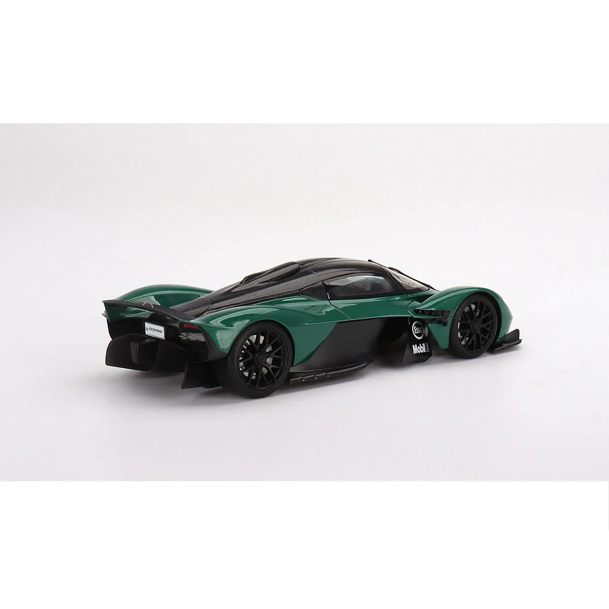 Aston Martin Valkyrie - Racing Green - 1:18 Scale Resin Model Car - Image 2
