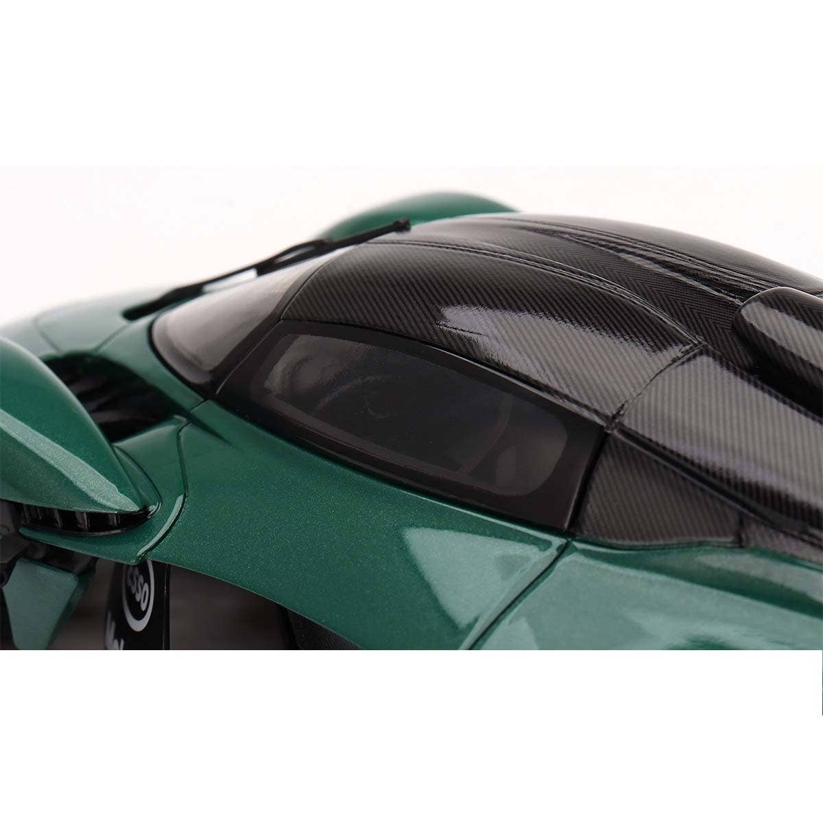 Aston Martin Valkyrie - Racing Green - 1:18 Scale Resin Model Car - Image 5
