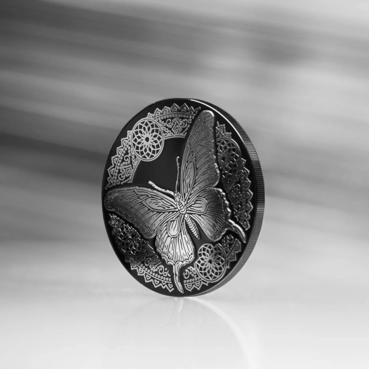 Butterfly 2025 $5 Obsidian Black 1oz Silver Coin - Image 2