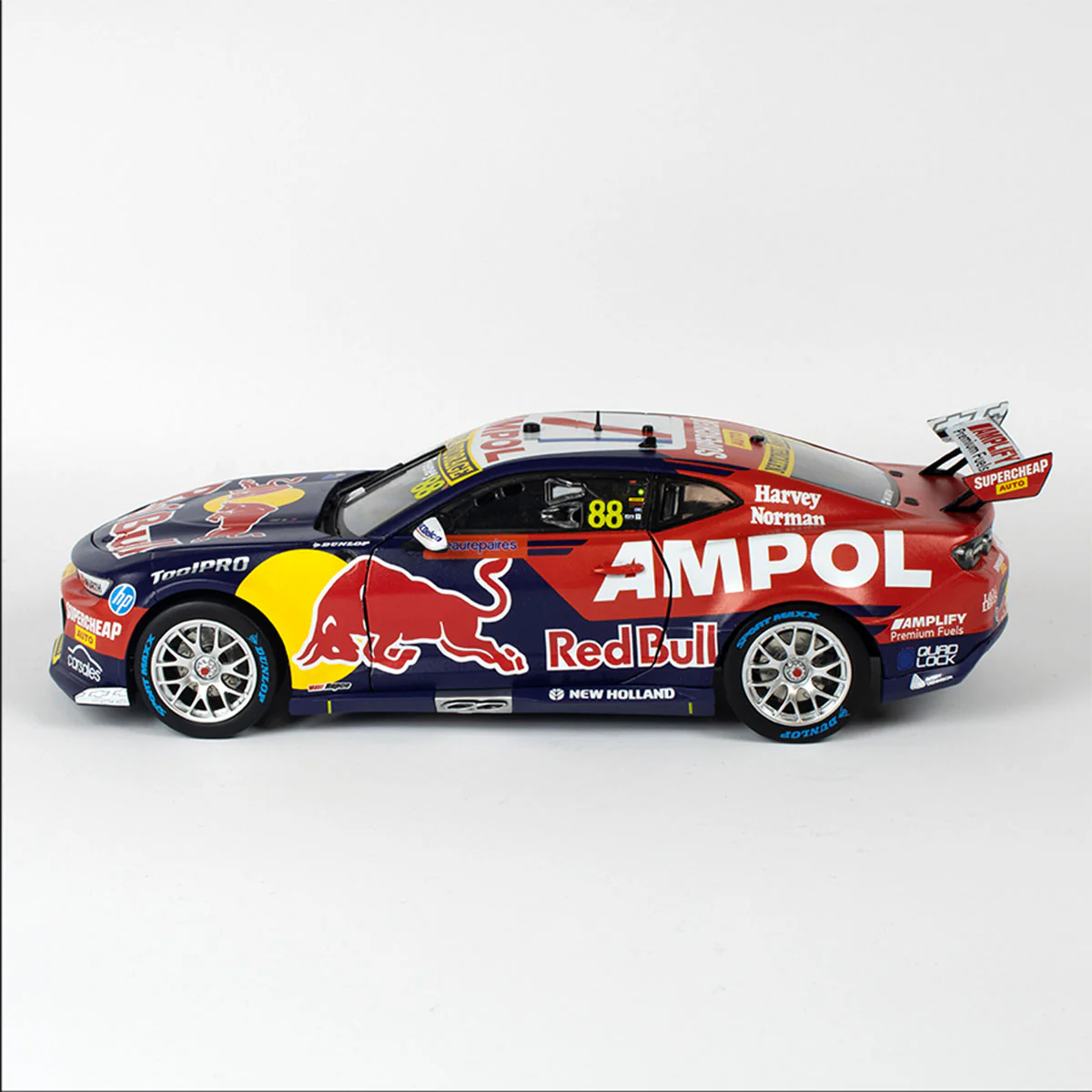 CHEVROLET CAMARO GEN3 ZL1 - RED BULL RACING - FEENEY #88 - 2023 Beaurepaires Melbourne 400 - Race 6 WINNER - 1:43 Scale Diecast Model Car - Image 4