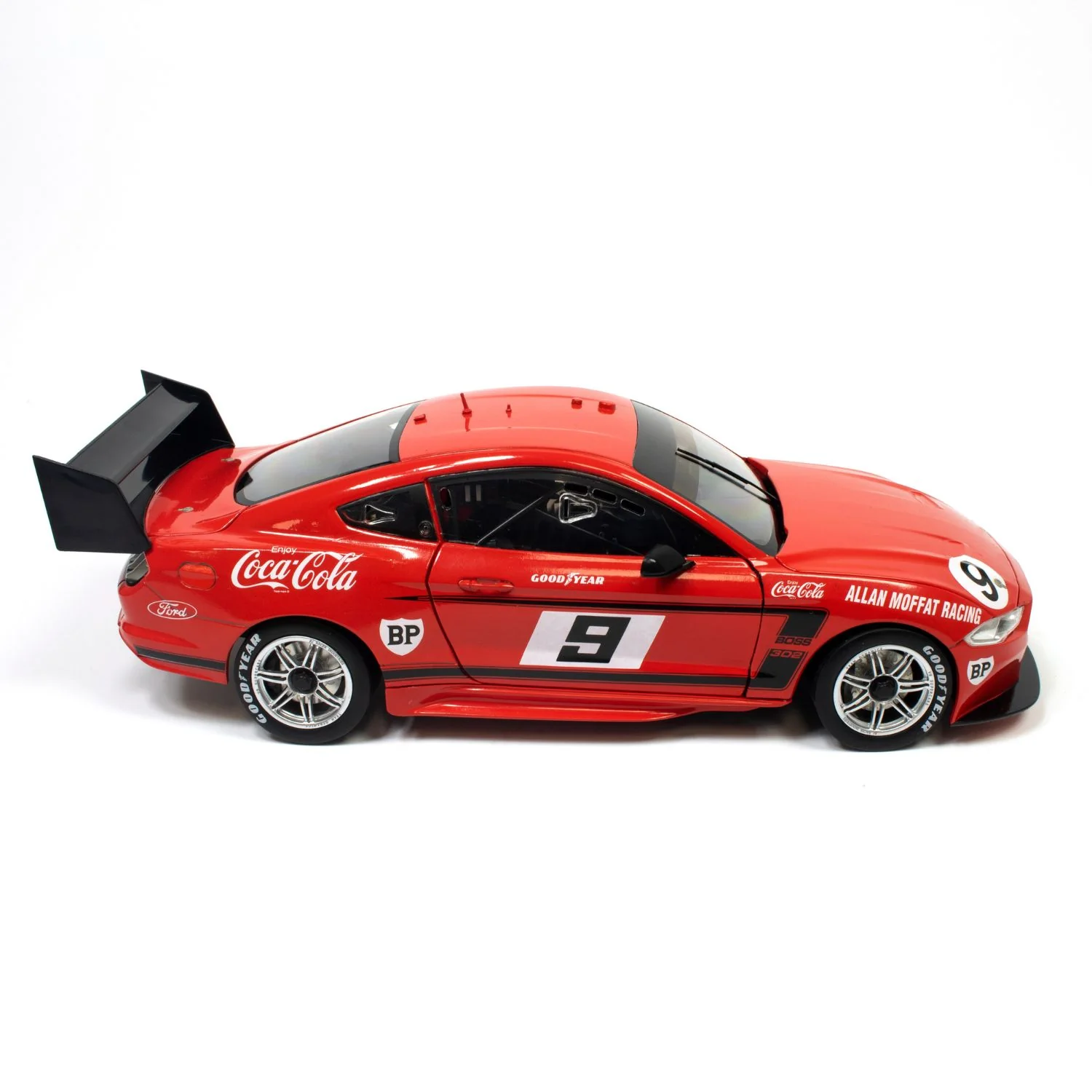 FORD MUSTANG-ALLAN MOFFAT RACING- ALLAN MOFFAT #9 - 1969 COCA-COLA TRANS AM BOSS 302 - RETRO LIVERY - 1:43 Scale Diecast Model Car - Image 4