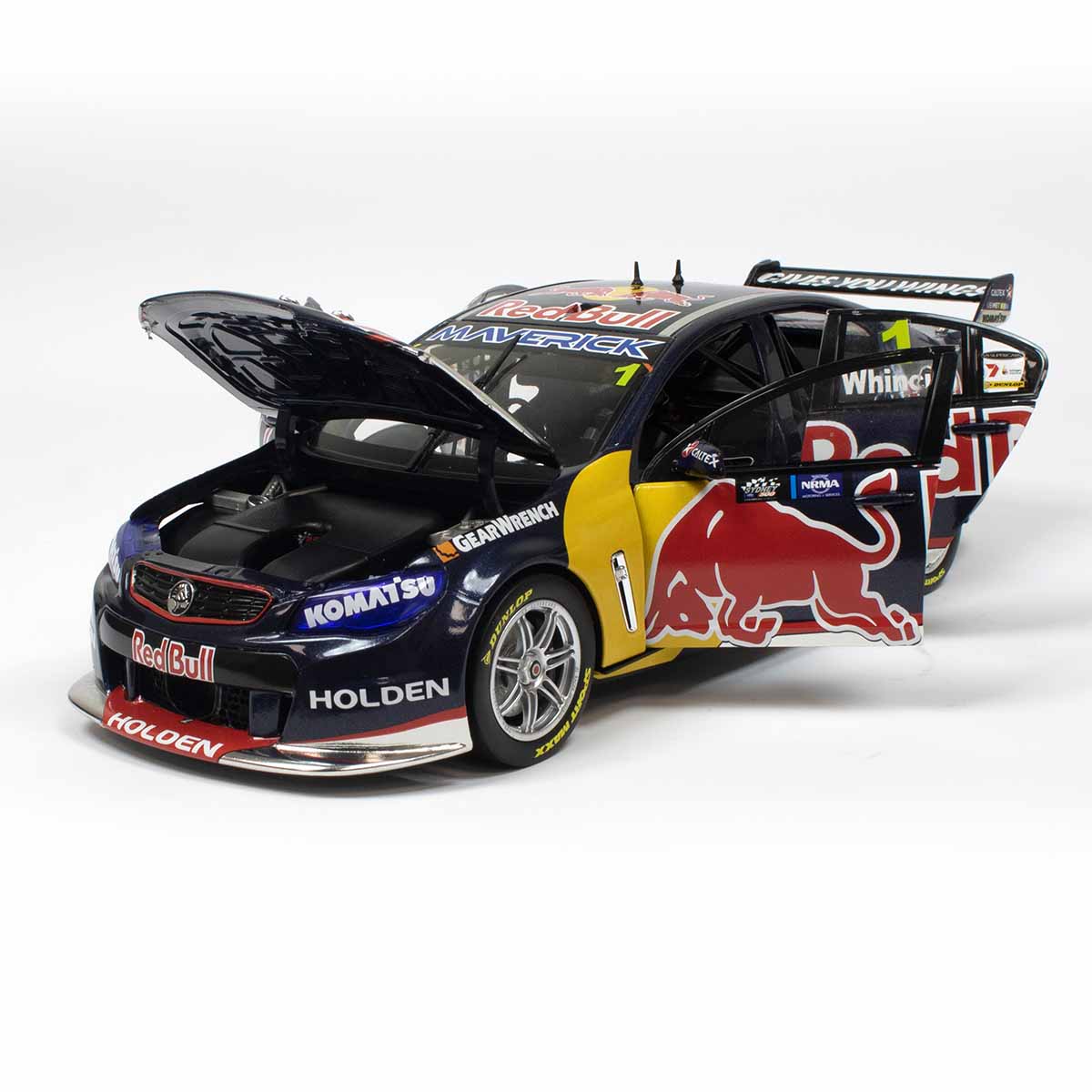 HOLDEN VF COMMODORE - RED BULL HOLDEN RACING #1 - WHINCUP - 2013 CHAMPIONSHIP WINNER - Sydney NRMA Motoring & Services 500 - 1:18 Scale Diecast Model Car - Image 2