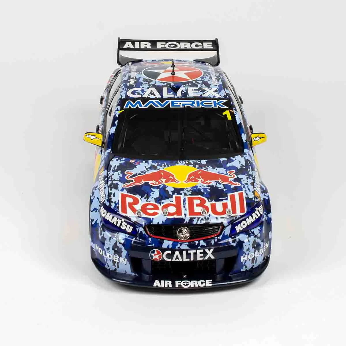 HOLDEN VF COMMODORE - RED BULL RACING #1 - WHINCUP/DUMBRELL - 2014 BATHURST 1000 AIR FORCE LIVERY - 1:43 Scale Diecast Model Car - Image 7