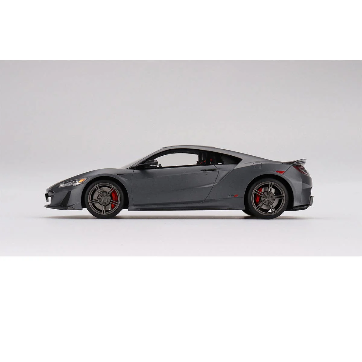 Honda NSX Type S 2022 Gotham Gray Matte - 1:18 Scale Resin Model Car - Image 2