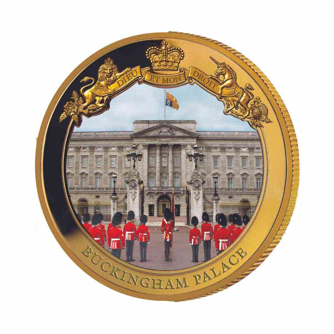 Queen Elizabeth II 2016 $1 Buckingham Palace Gold-plated Proof Coin - Image 2