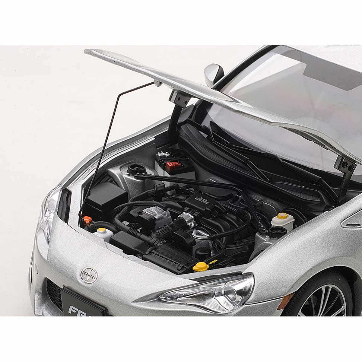 Scion FR-S (Toyota 86) - 2012 - Silver - 1:18 Model Car - Image 5